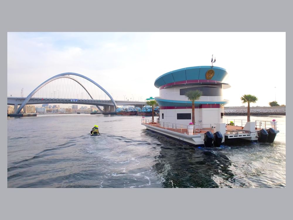 Dubai Civil Defence Launches The World S First Mobile Floating Fire