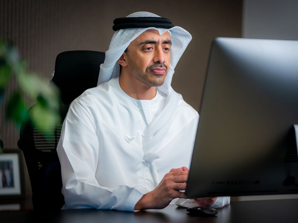 عبدالله بن زايد يترأس الاجتماع الأول للجنة التوجيهية لمجموعة العشرين