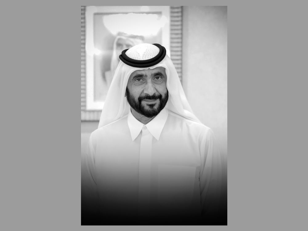 ديوان حاكم الشارقة ينعى الشيخ أحمد بن راشد آل مكتوم