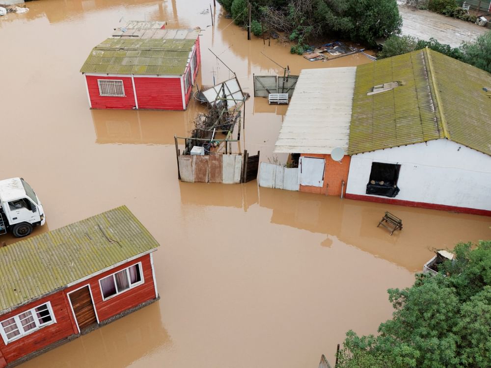 Severe storm kills 13 people in Chile