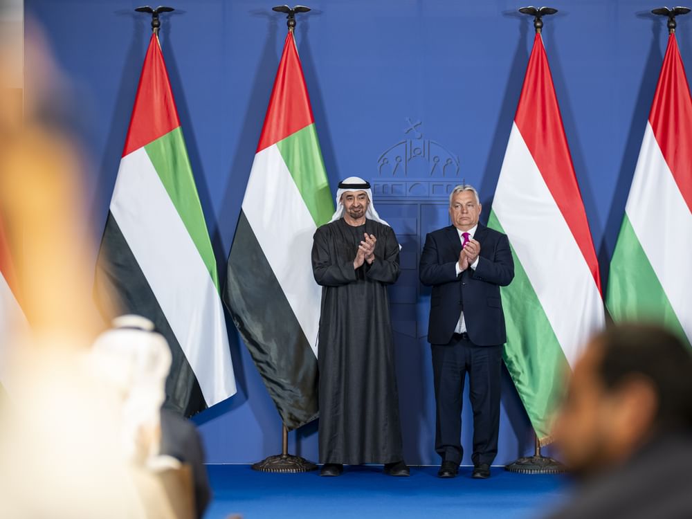 رئيس الدولة ورئيس وزراء المجر يشهدان تبادل عدد من الاتفاقيات ومذكرات التفاهم بين البلدين