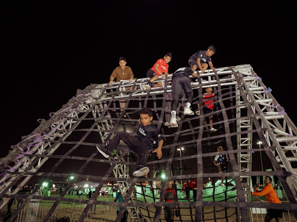 انطلاق بطولة تحدي الموانع في الدورة الرياضية لحكومة عجمان 