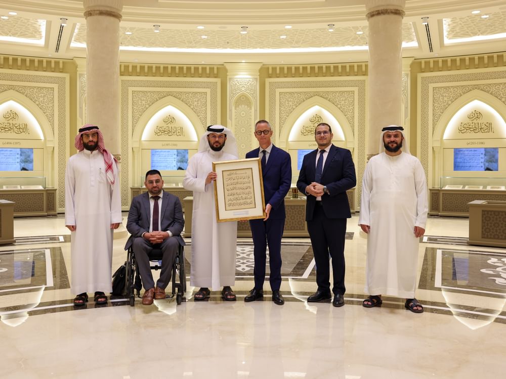 القنصل الفرنسي بدبي: مجمع القرآن الكريم مركز لنقل الإرث الإسلامي إلى العالم