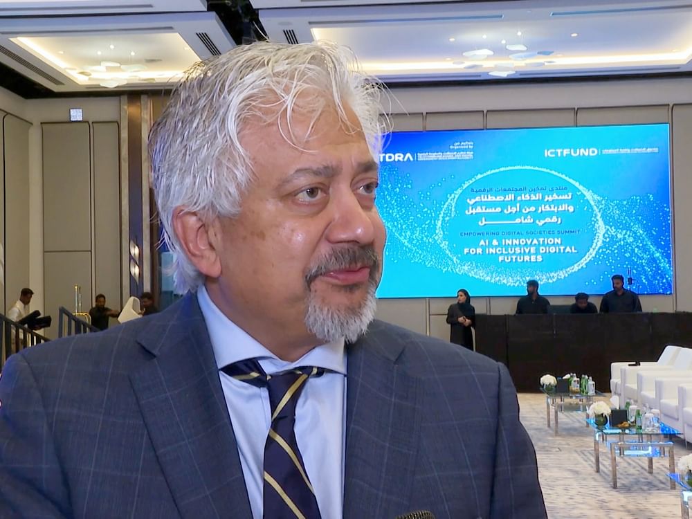 مؤسس معهد الابتكار العالمي: الإمارات نموذج عالمي في التحول الرقمي