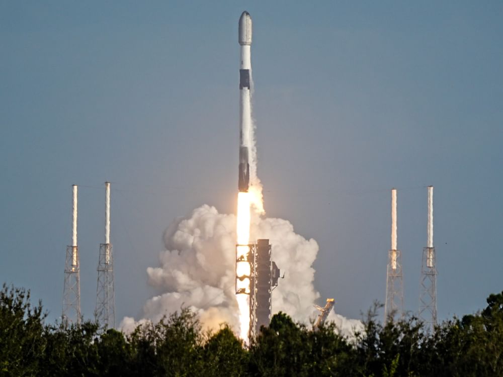 美国系外行星研究卫星发射升空