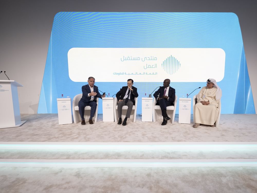 ضمن "قمة الحكومات"/ "منتدى مستقبل العمل 2026" يبحث تطوير أطر شاملة لتأهيل ودعم القوى العاملة والوظائف الناشئة وأثر الرقمنة على مهارات المستقبل