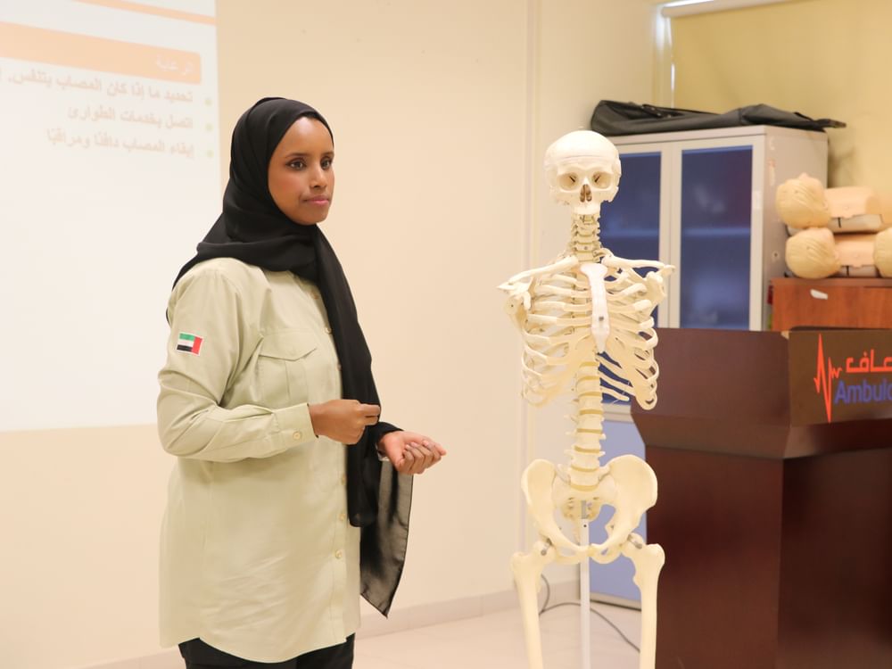 "نسائية دبي" تؤهل متطوعاتها للتعامل مع الحالات الطارئة