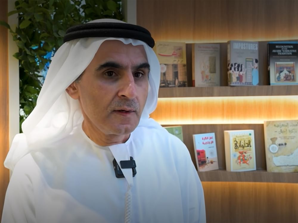 علي بن تميم: "أبوظبي للكتاب" يدعم النشر واللغة العربية