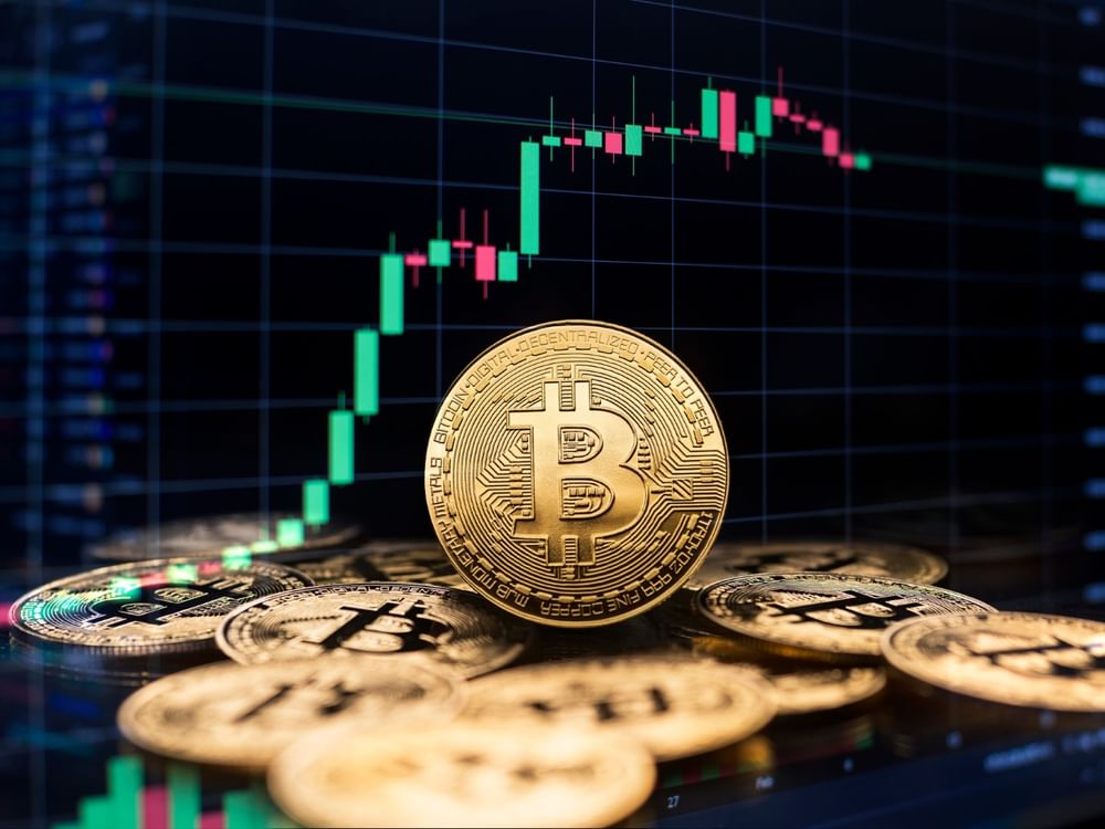 Bitcoin's decline continues, with price slipping to six-month low
