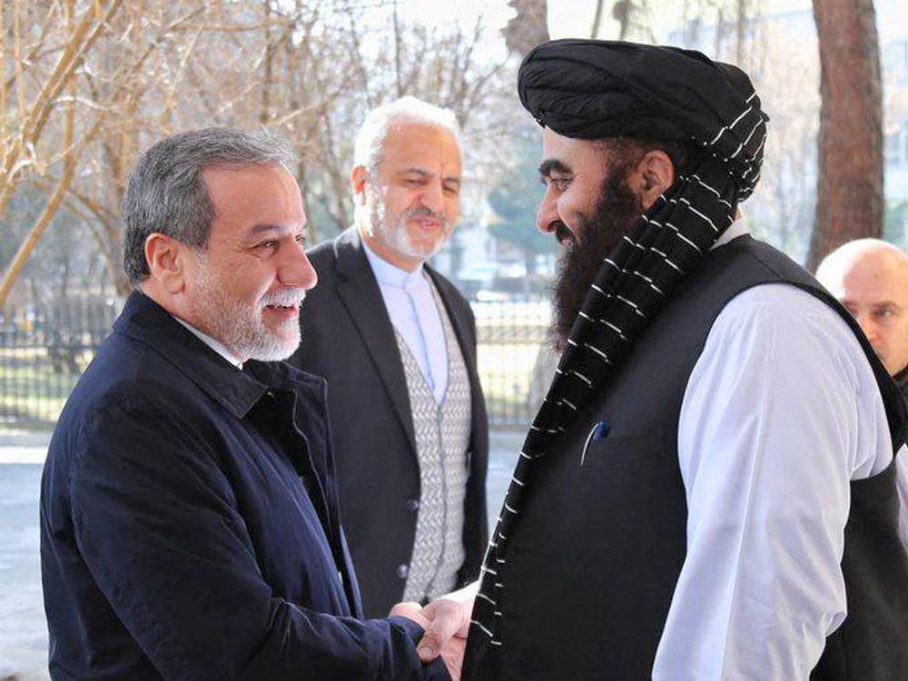 وزير خارجية إيران يبحث في كابل مع المسؤولين الأفغان القضايا ذات الاهتمام المشترك