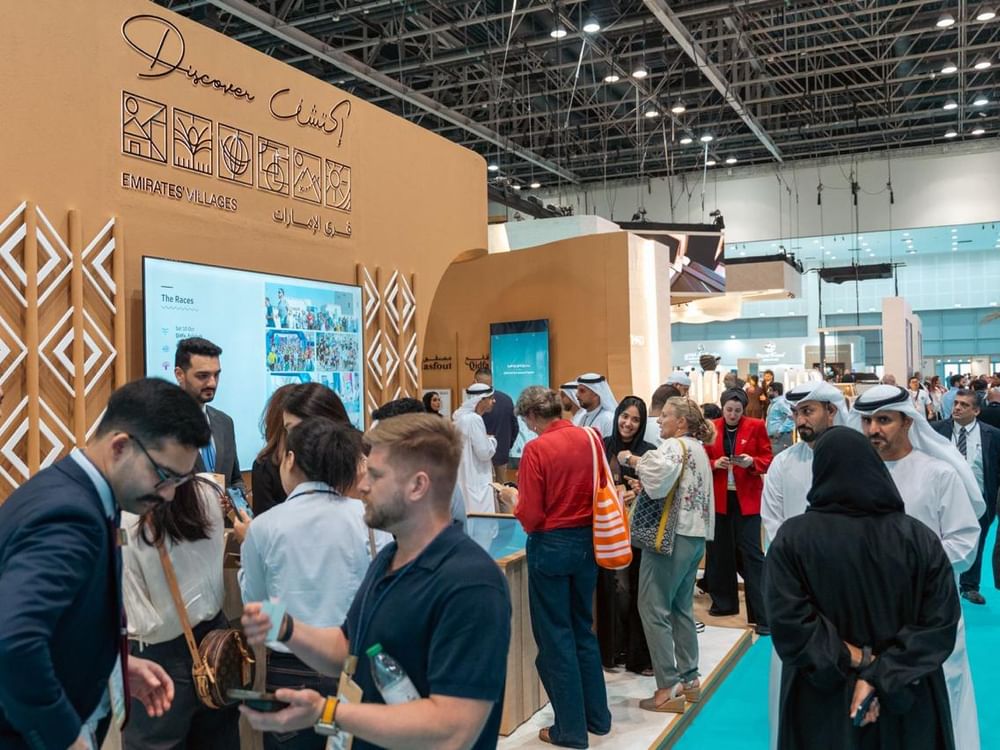 مجلس الإمارات للتنمية المتوازنة يعزز حضور"قرى الإمارات" على خريطة السياحة بسوق السفر العربي