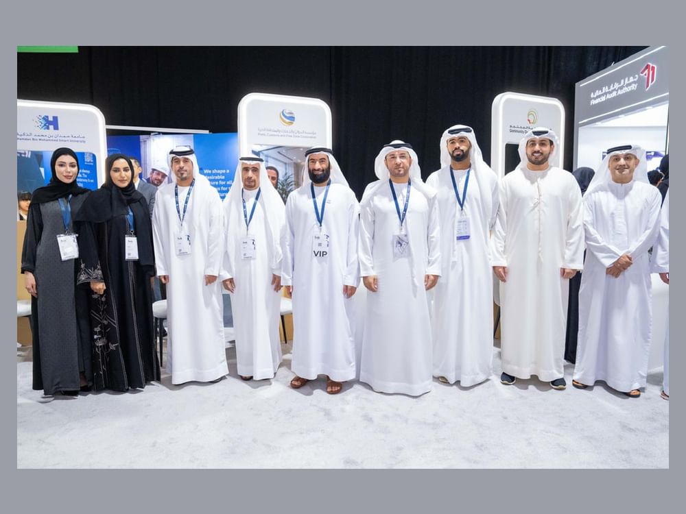 مؤسسة الموانئ والجمارك تستقطب المواهب الإماراتية بـ 15 وظيفة متنوعة.. وتؤكد: 77% نسبة التوطين القيادي