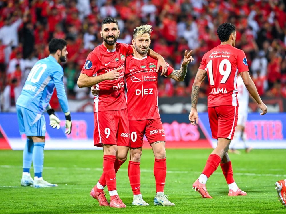 شباب الأهلي يتأهل إلى نهائي كأس مصرف أبوظبي الإسلامي
