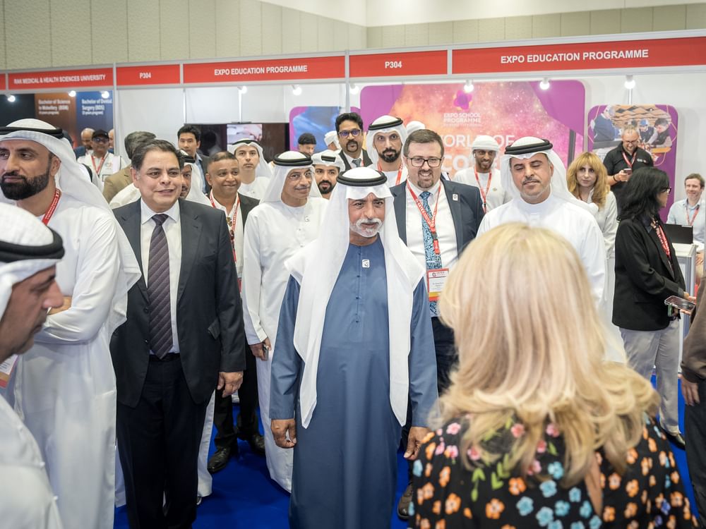 نهيان بن مبارك يفتتح معرض “جيتكس 2025” للتعليم والتدريب في دبي