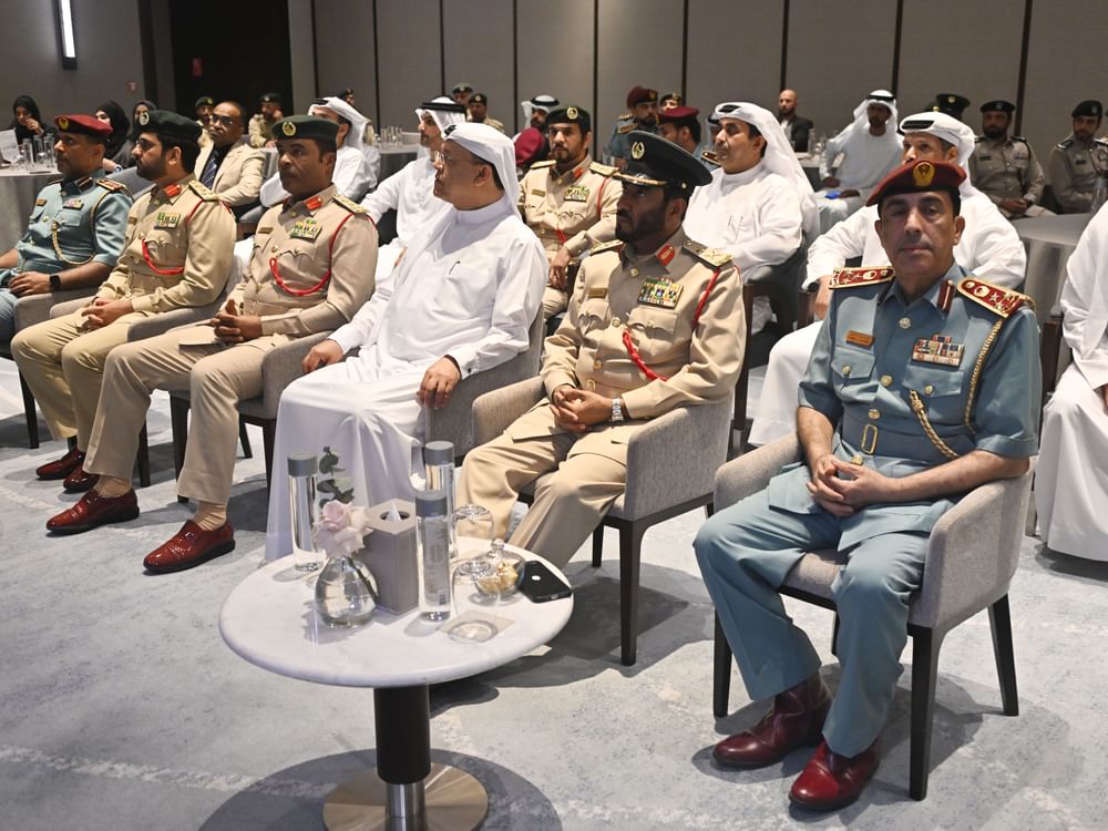 شرطة دبي تُشارك في حملة "صيف بلا حوادث" 