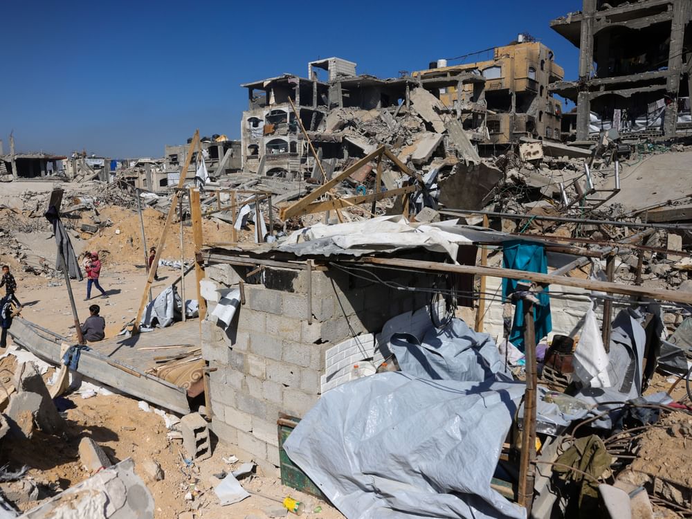Dozens martyred, and injured in Israeli airstrikes on Gaza