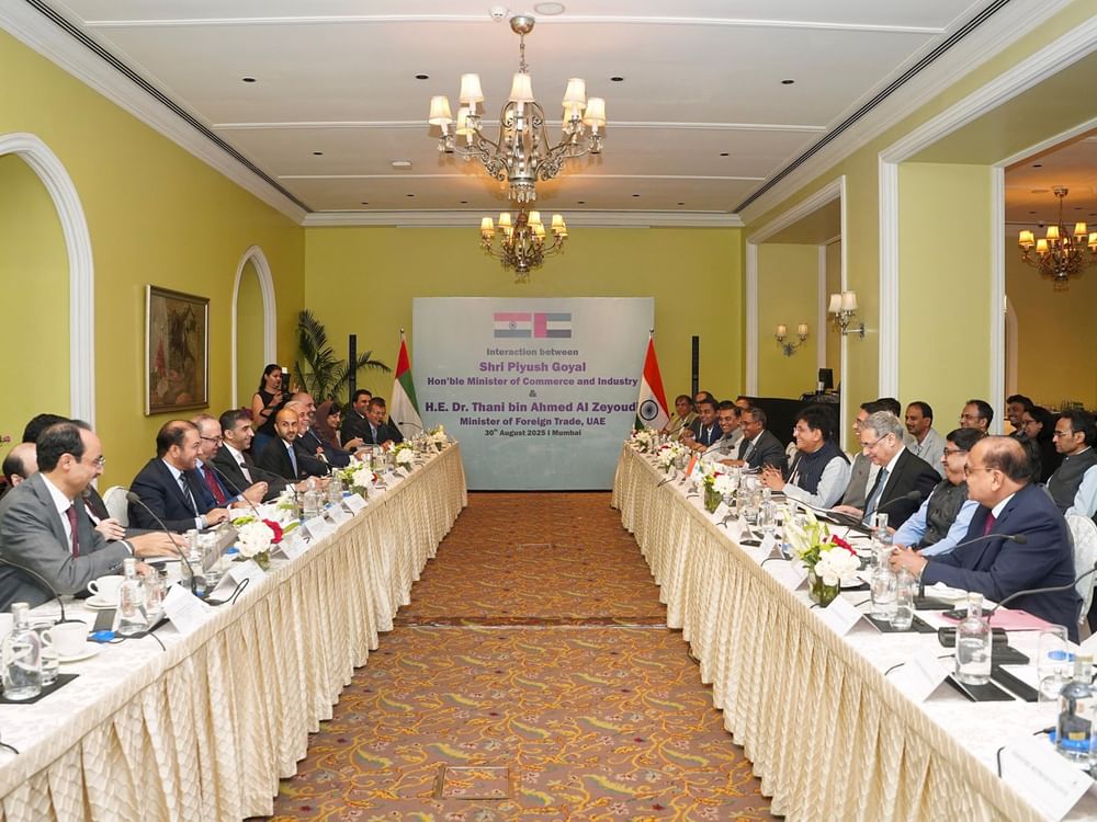 الإمارات والهند تبحثان توسيع الاستفادة من اتفاقية الشراكة الاقتصادية الشاملة
