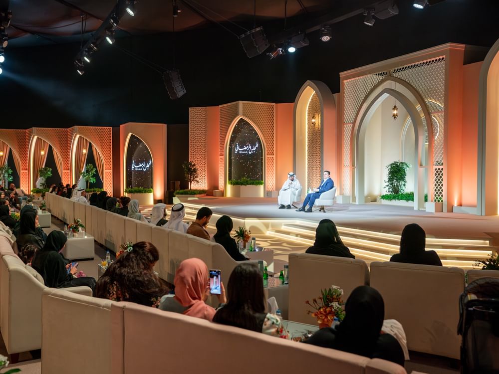 المجلس الرمضاني لنادي الشارقة للصحافة يواصل مسيرة 15 عامًا من الحوار المعرفي