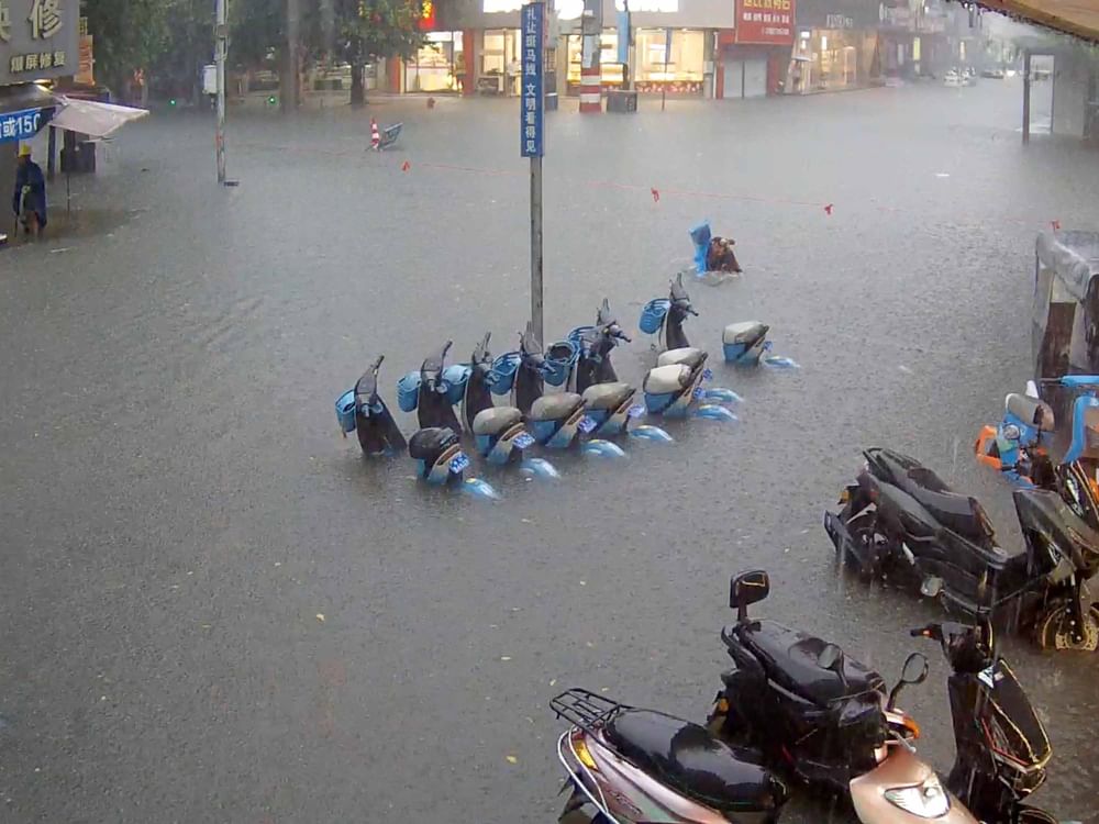 Death toll from heavy rainfall in Central China rises to 7, 14 missing
