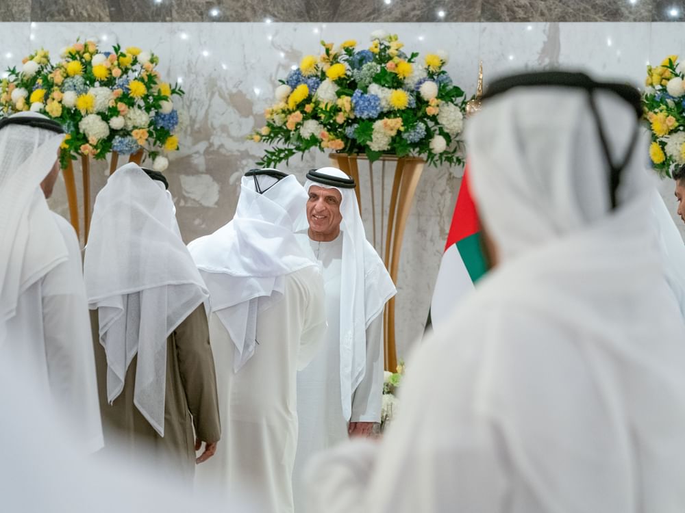 سعود بن صقر يواصل استقبال المهنئين بشهر رمضان المبارك