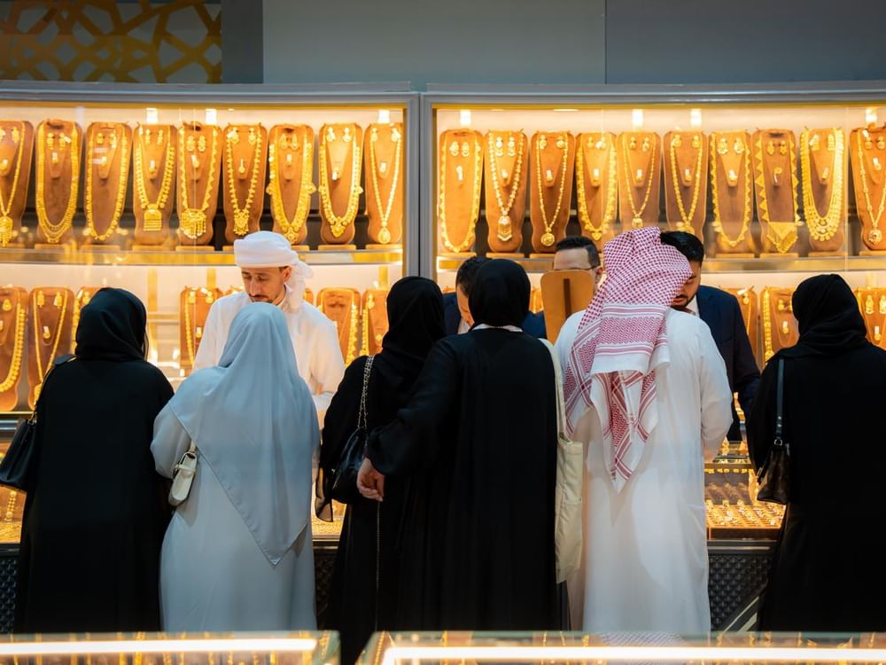 عارضو "الشرق الأوسط للساعات والمجوهرات" يشيدون بإقبال الزوار وحجم المشاركة 