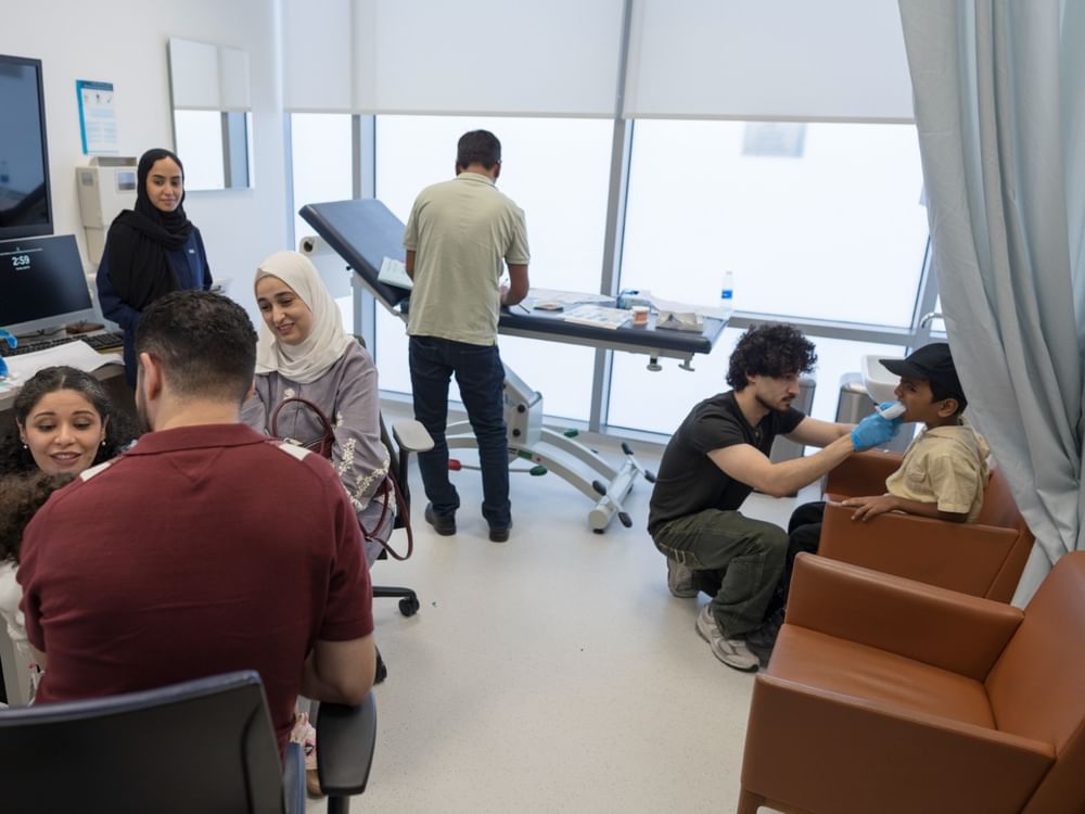مؤسسة عملية الابتسامة الإماراتية تنفذ برنامجها الجراحي قصير الأمد 25 و26 أبريل