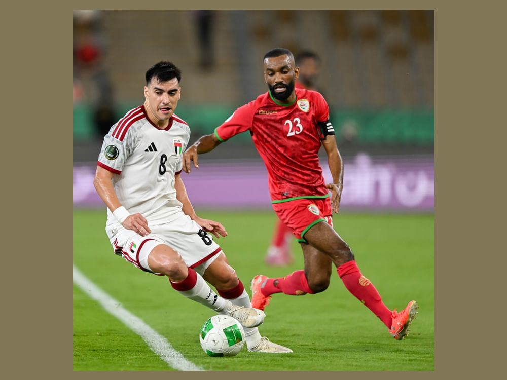 منتخب الإمارات يفوز على نظيره العماني ويتأهل لملاقاة منتخب السعودية في نهائي "خليجي 27"