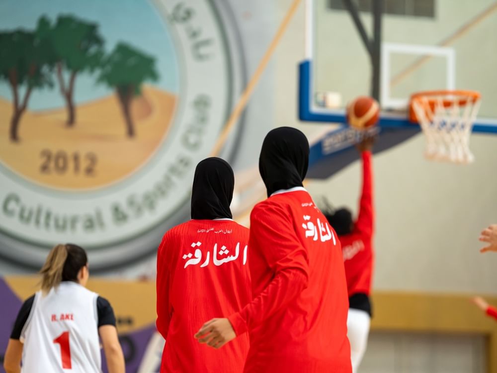 "الشارقة" يتجاوز "غاز الشمال" و"الفحيص" دون هزيمة في سلة "عربية السيدات 2026"