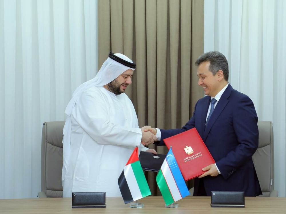 الإمارات وأوزبكستان توقعان مذكرة لتطوير البنية التحتية الرقمية