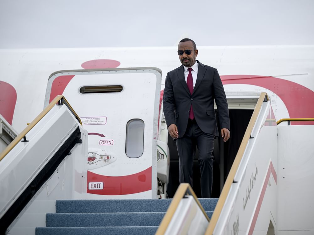 Primeiro-ministro da Etiópia chega aos Emirados Árabes Unidos para visita de trabalho