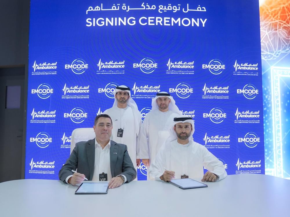 "دبي لخدمات الإسعاف" و" إمكود " يتفقان على تنفيذ منظومة متكاملة من الحلول الذكية
