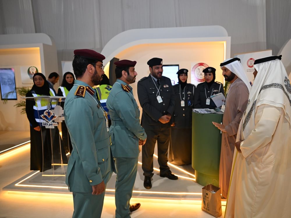شرطة أبوظبي تشارك في "ملتقى مفكرو الإمارات"