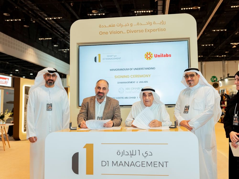 اتفاقية تعاون في معرض أبوظبي للصيد والفروسية لتطوير المختبرات المتنقلة