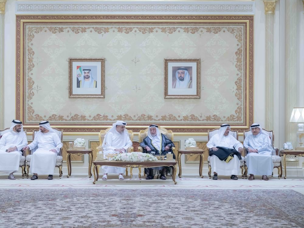 حاكم الشارقة يستقبل المهنئين بشهر رمضان المبارك 