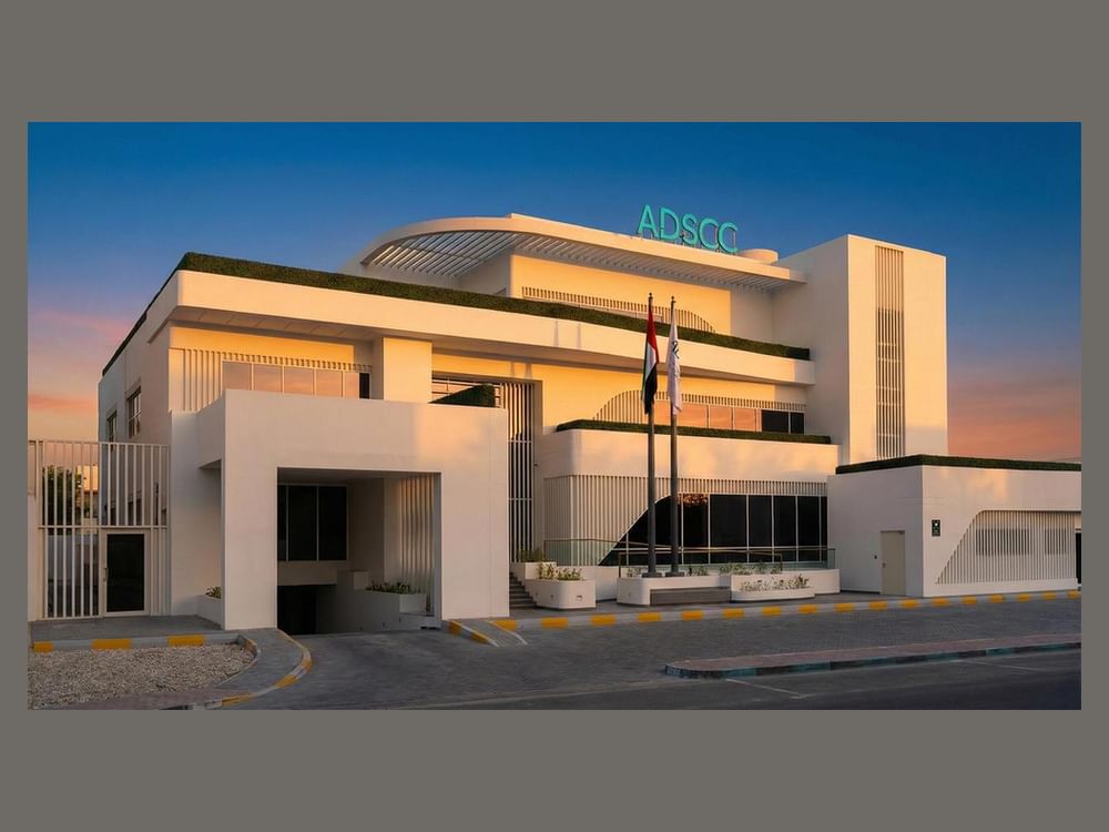 "أبوظبي للخلايا الجذعية" يطور علاجا مناعيا لمرض التصلّب المتعدّد