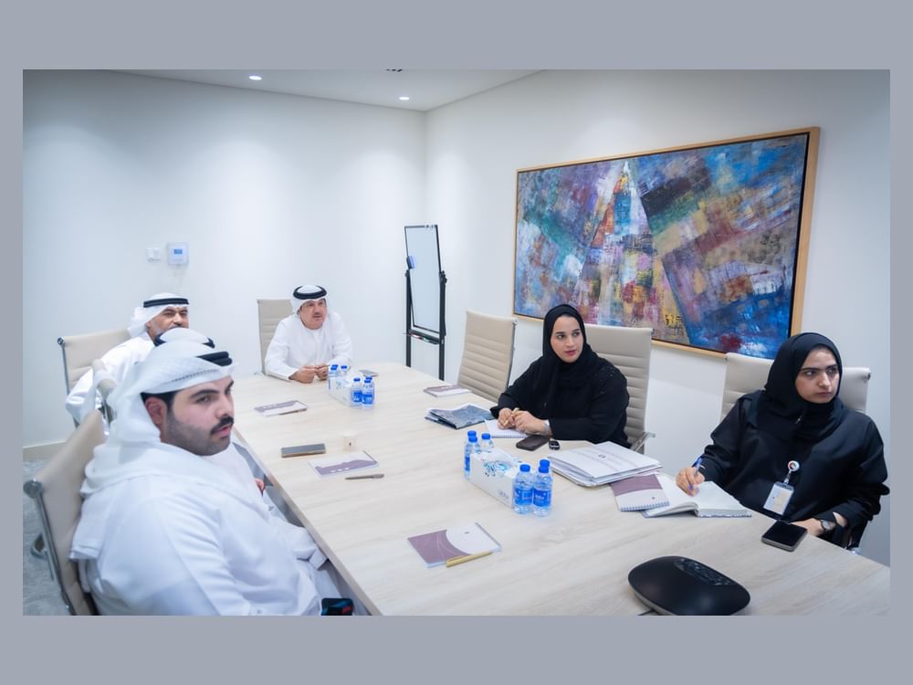 بلدية الفجيرة وقطارات الاتحاد تبحثان الخطط التطويرية للمرحلة الثانية من مشروع السكك الحديدية