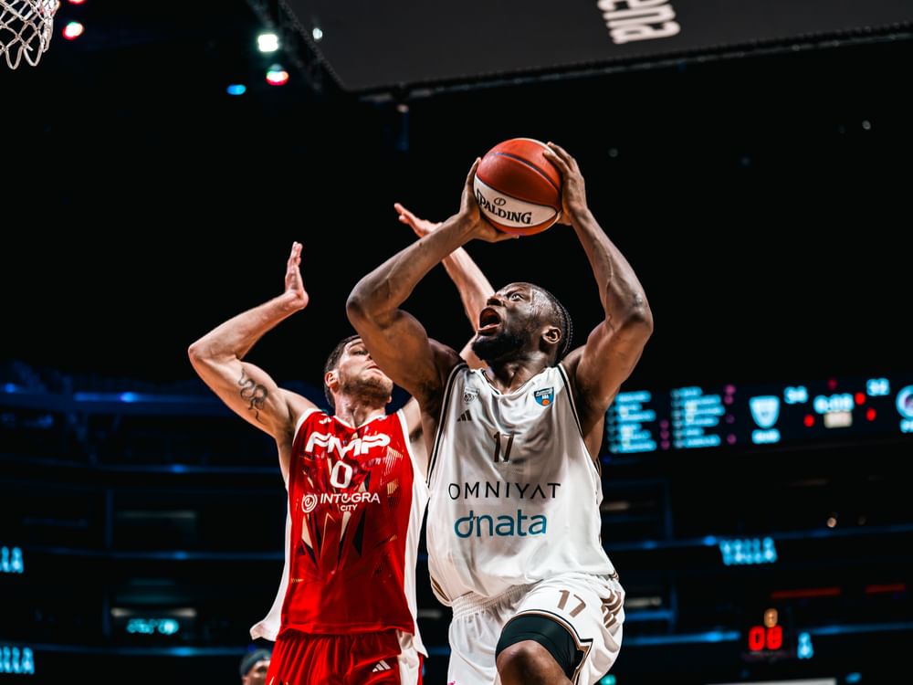 دبي لكرة السلة يحقق فوزه الـ 14 على التوالي في الدوري الأدرياتيكي