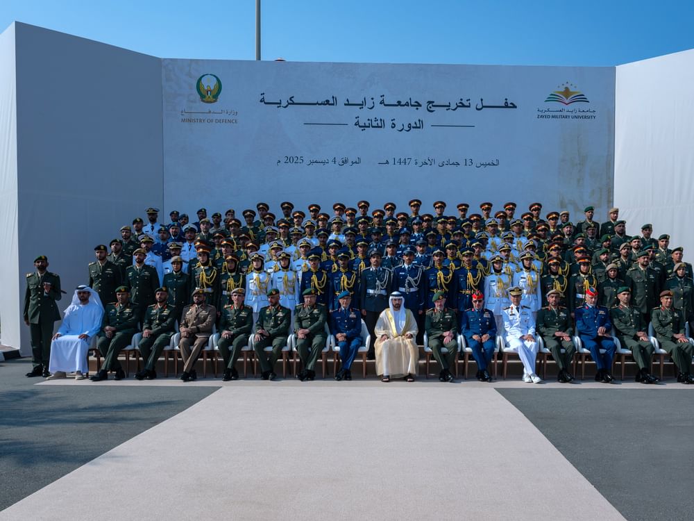 Hamdan bin Mohammed attends graduation of second cohort of Zayed Military University