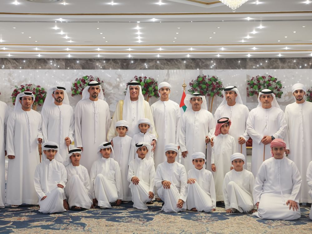 سعود بن صقر يستقبل جموع المهنئين بعيد الأضحى المبارك