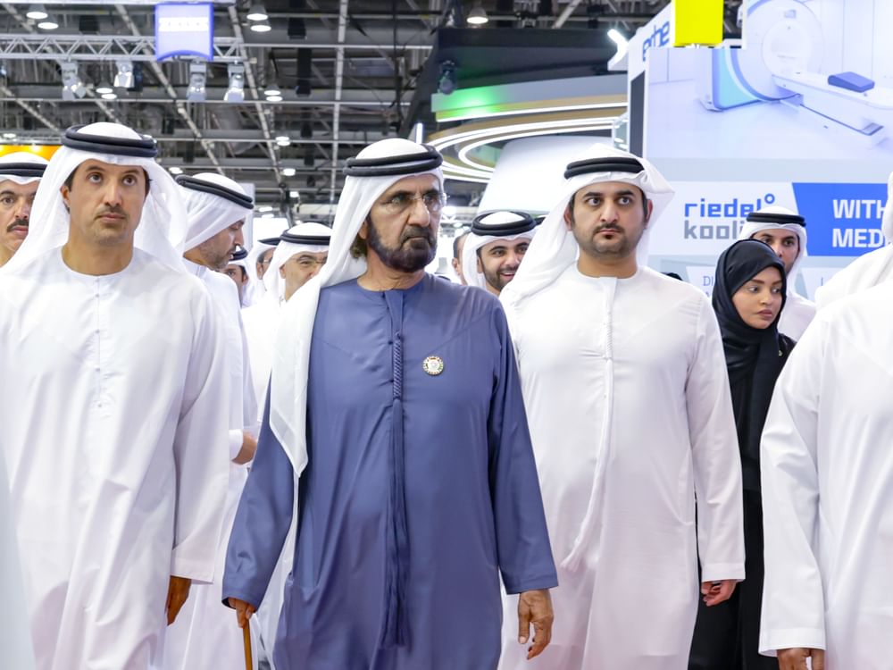 محمد بن راشد يزور معرض الصحة العربي 2024