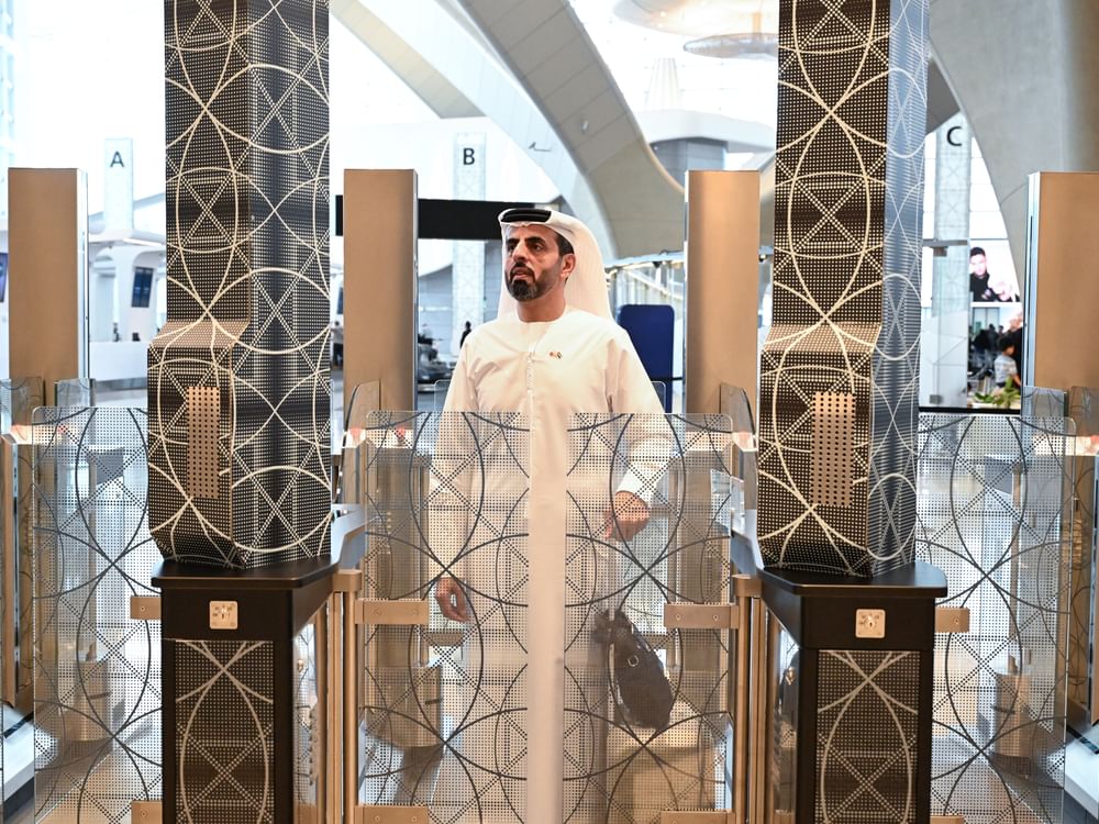 Emiratos y Baréin ponen en marcha la fase piloto del proyecto de ventanilla única para viajeros aéreos