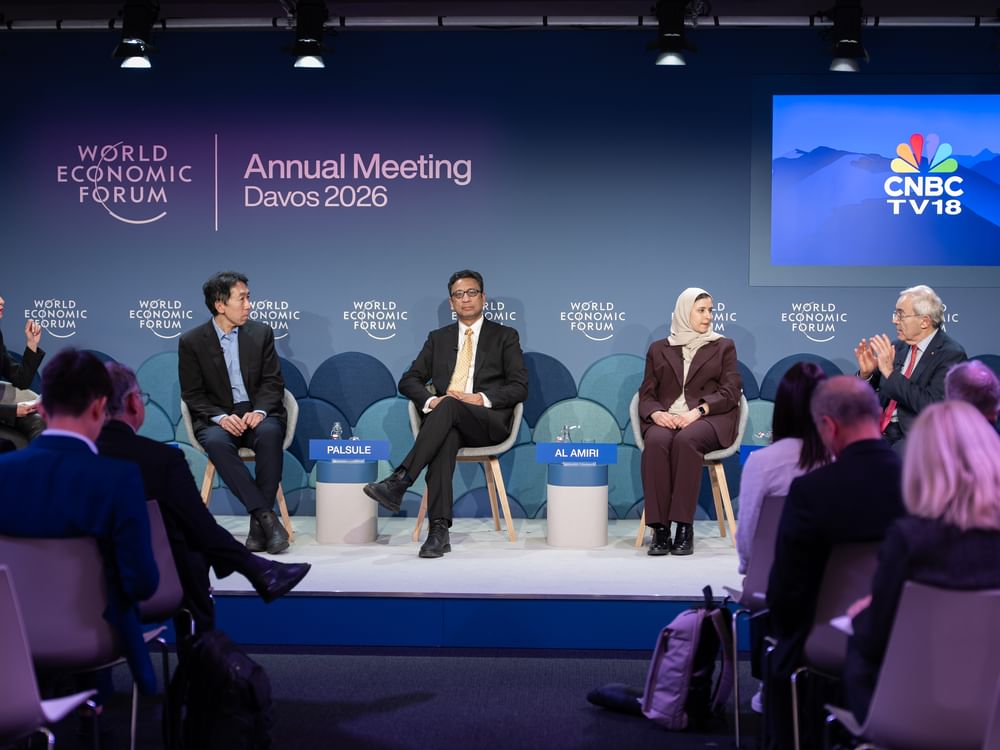 سارة الأميري: تمكين الطلبة من أدوات الذكاء الاصطناعي ضمانة لتطورهم الوظيفي في المستقبل