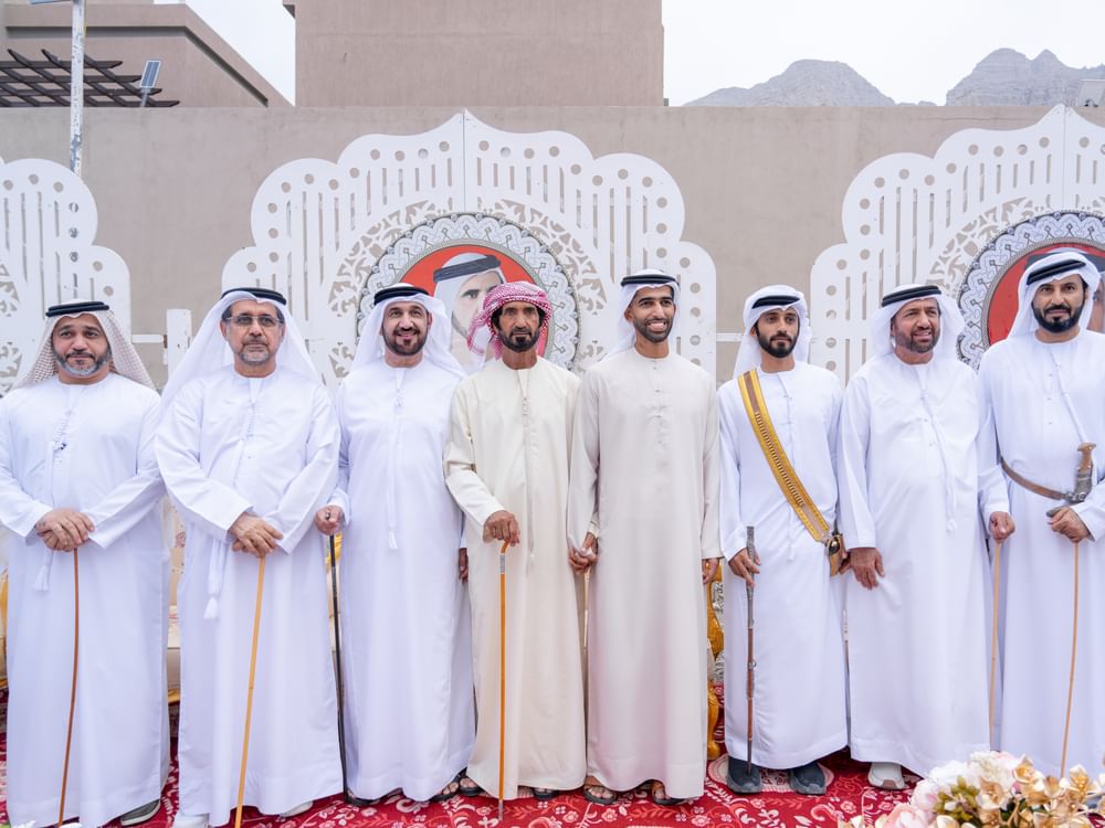 خالد بن سعود يحضر أفراح الشحي