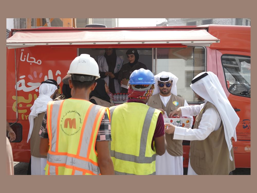 الإدارة العامة للهوية وشؤون الأجانب بدبي تشارك في حملة "ثلاجة الفريج"