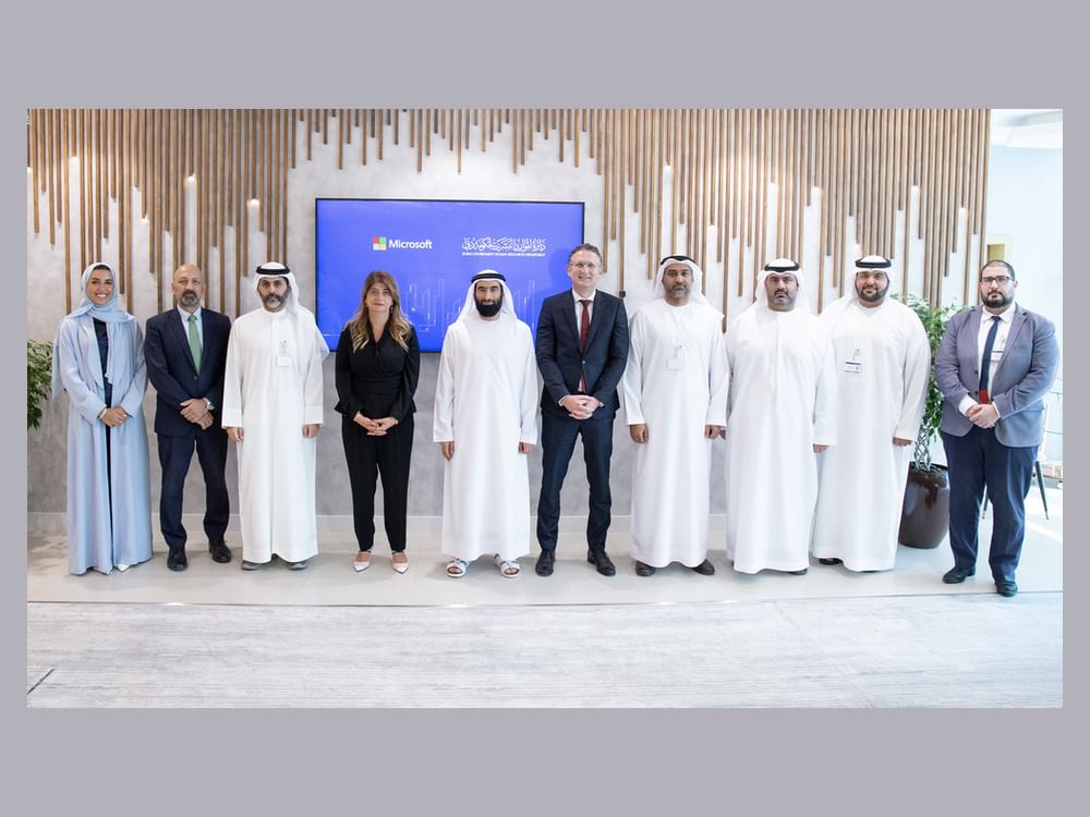 "الموارد البشرية لحكومة دبي" تطلق بيئة العمل الافتراضية بالتعاون مع مايكروسوفت