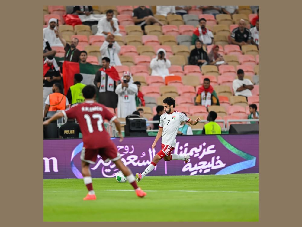 الإمارات تتعادل مع قطر وتتأهل لمواجهة عُمان في نصف نهائي "خليجي 27"