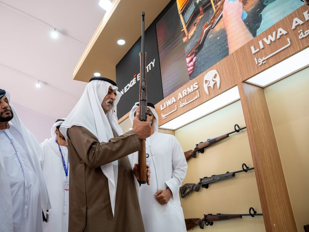 Nahyan bin Mubarak visits Al Ain International Hunting and Equestrian Exhibition