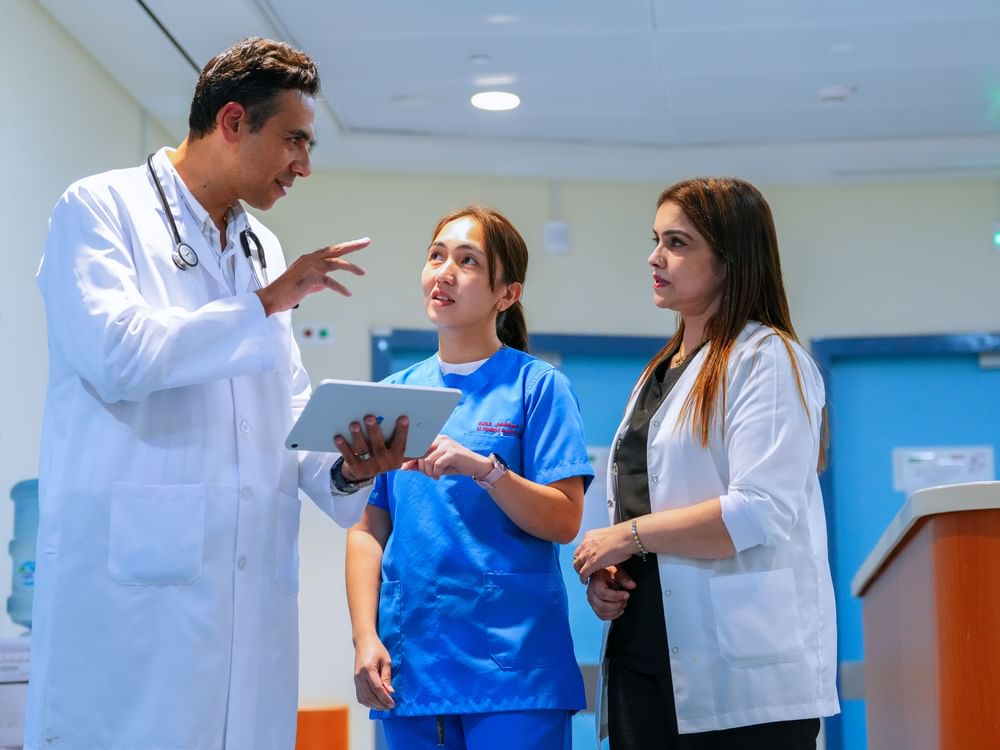 "أدنوك" وبرجيل القابضة توسعان خدمات الرعاية الصحية بمنطقة الظفرة