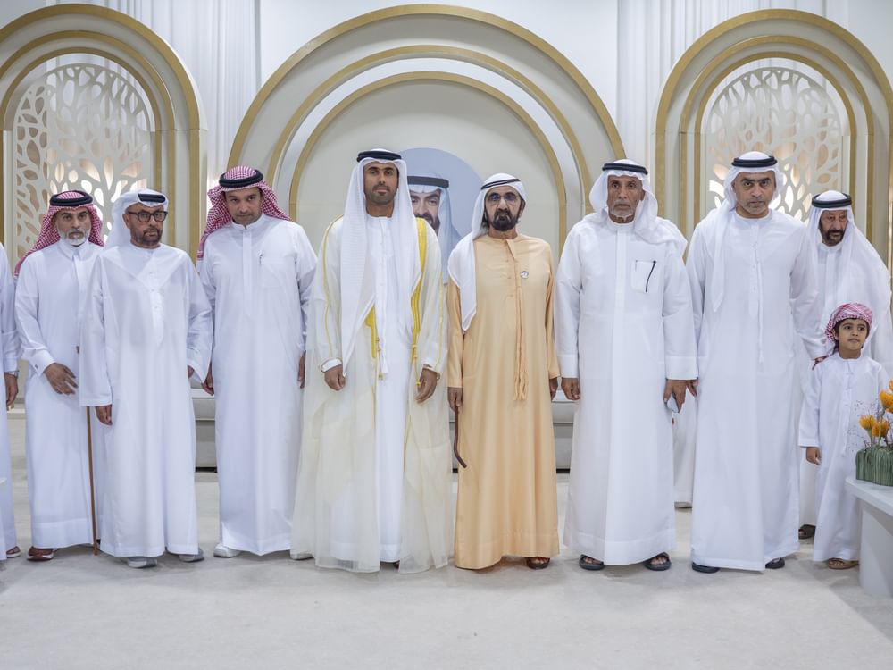 محمد بن راشد يحضر أفراح الحميري والمنصوري