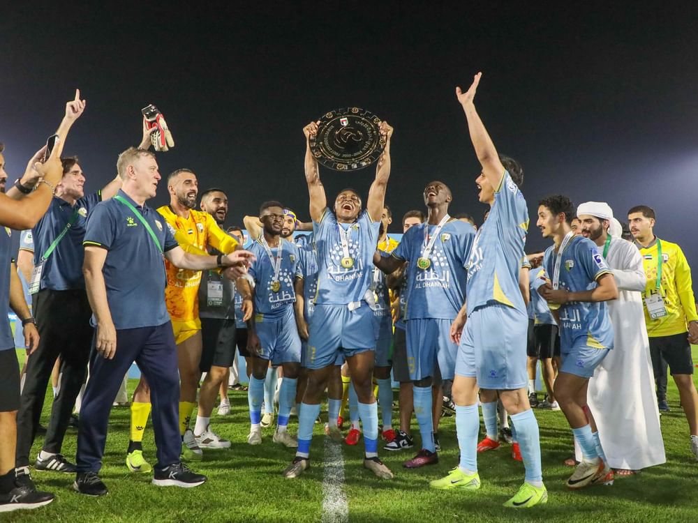 الظفرة بطلا لدوري الدرجة الأولى لكرة القدم